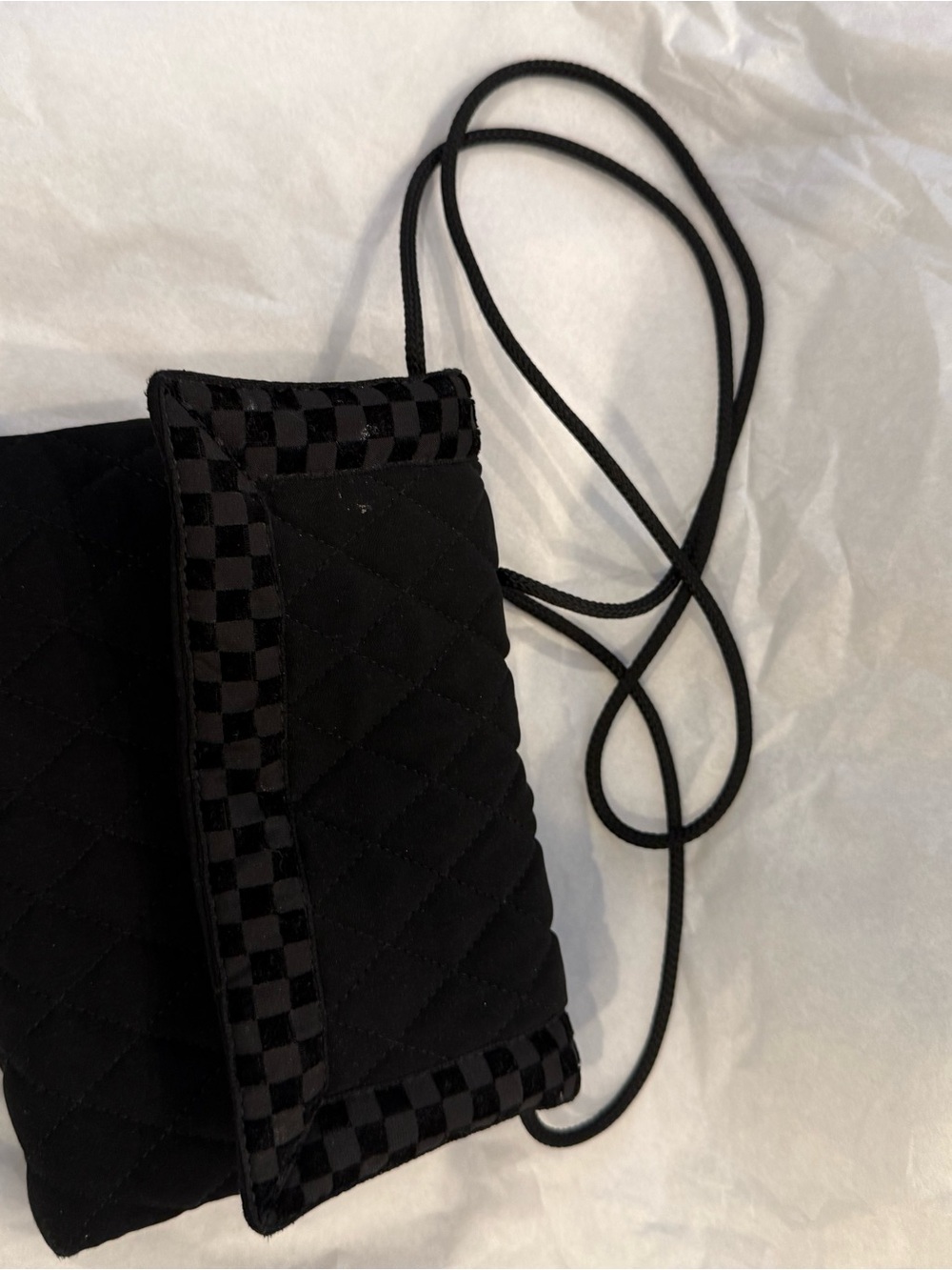 Vera Bradley Black Quilted Crossbody Phone Pouch